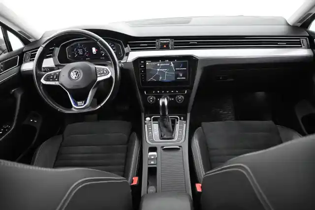 Ruskea Farmari, Volkswagen Passat – KVM-291