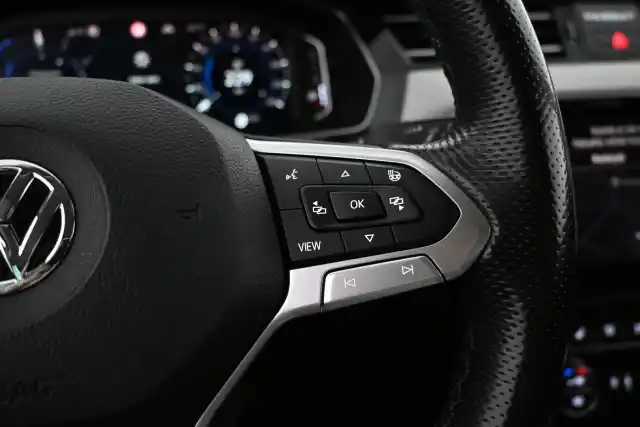 Ruskea Farmari, Volkswagen Passat – KVM-291