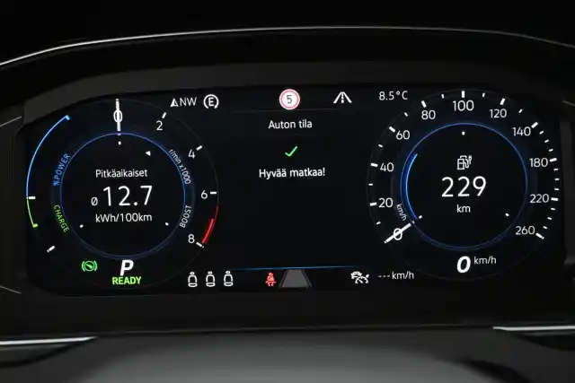 Ruskea Farmari, Volkswagen Passat – KVM-291