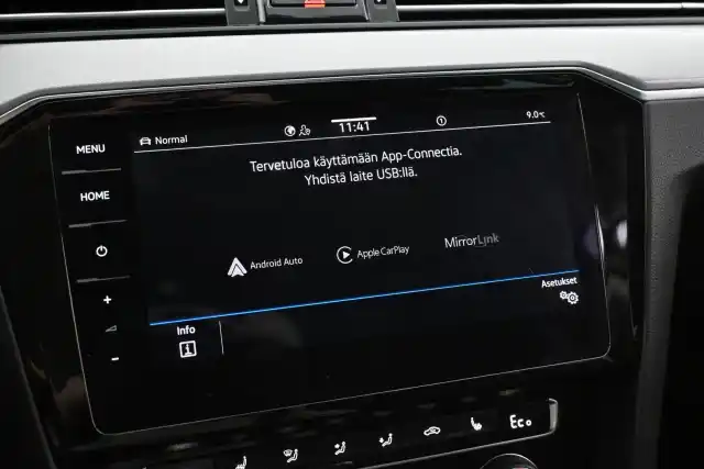 Ruskea Farmari, Volkswagen Passat – KVM-291