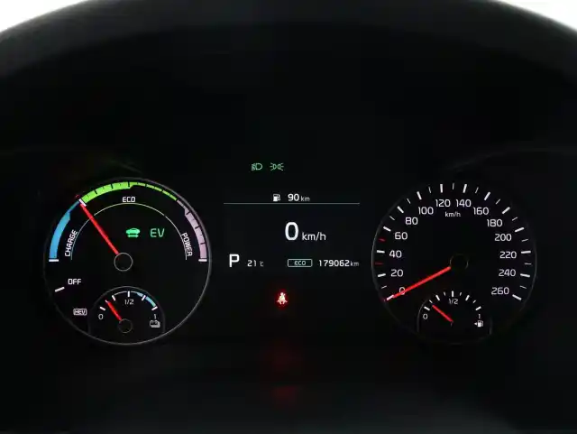 Harmaa Farmari, Kia Optima – KVM-357
