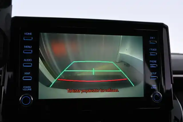 Valkoinen Viistoperä, Toyota Corolla – KVM-375