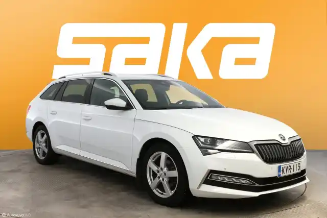 Valkoinen Farmari, Skoda Superb – KVR-113