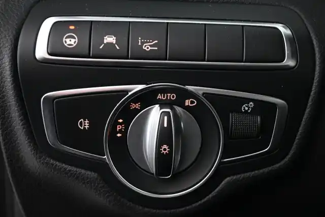 Musta Farmari, Mercedes-Benz C – KVR-316