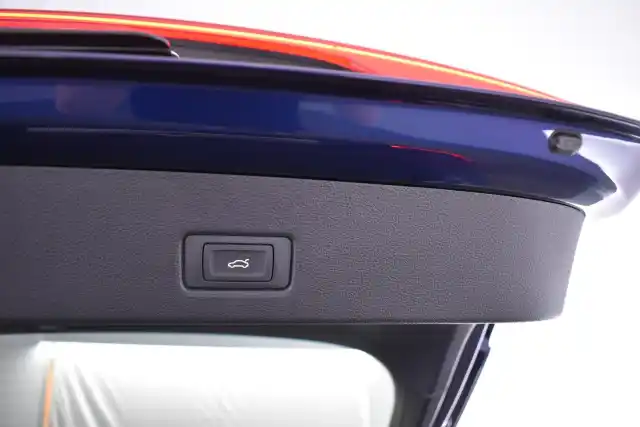Sininen Viistoperä, Audi A7 – KVS-512