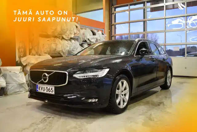 Musta Farmari, Volvo V90 – KVU-365