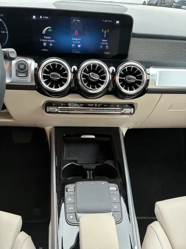 Musta Maastoauto, Mercedes-Benz EQB – KXH-254