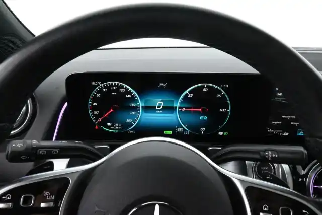 Musta Maastoauto, Mercedes-Benz EQB – KXH-254
