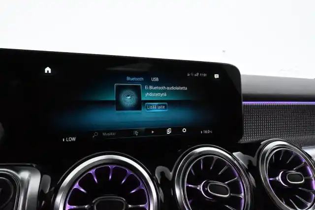 Musta Maastoauto, Mercedes-Benz EQB – KXH-254