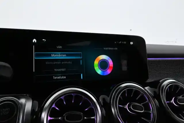 Musta Maastoauto, Mercedes-Benz EQB – KXH-254