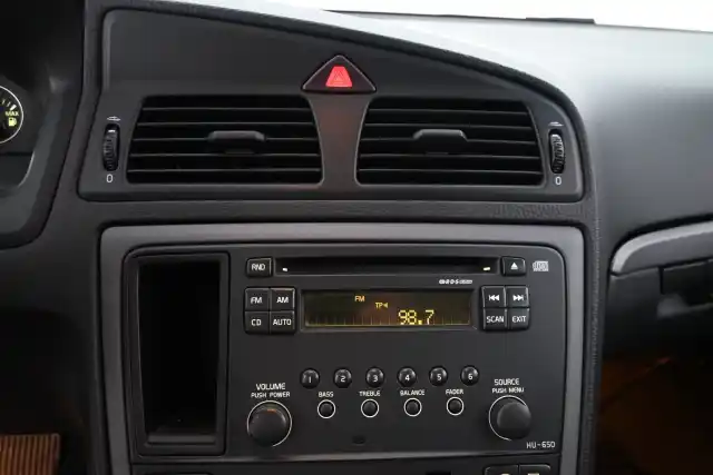 Musta Farmari, Volvo V70 – LBI-362