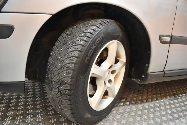 Sininen Farmari, Volvo V70 – LEF-286