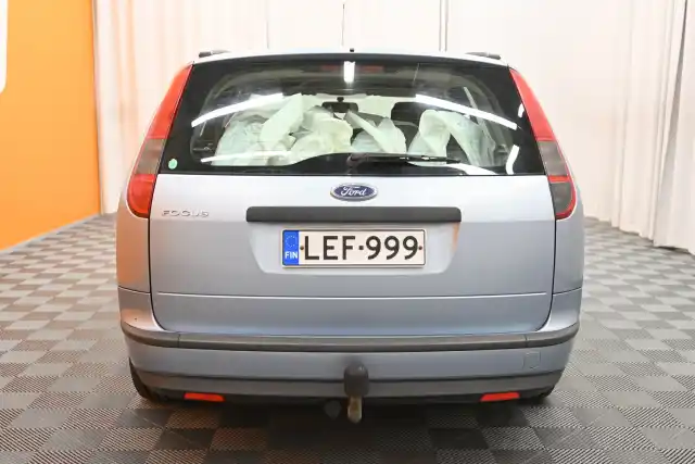 Sininen Farmari, Ford Focus – LEF-999