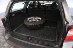 Harmaa Farmari, Volvo V70 – LLK-294, kuva 26