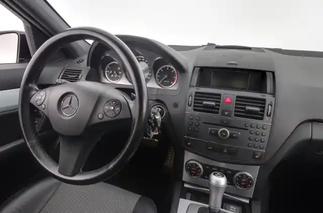 Musta Farmari, Mercedes-Benz C – LLM-451