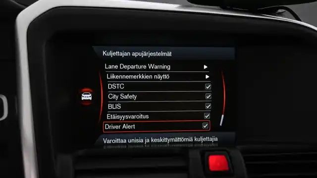 Musta Maastoauto, Volvo XC60 – LLT-480