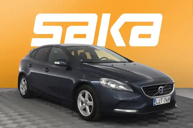 Sininen Viistoperä, Volvo V40 – LLT-749