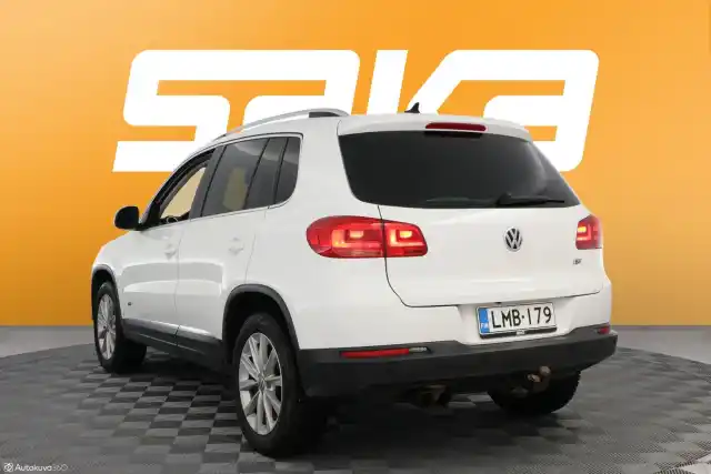 Valkoinen Maastoauto, Volkswagen Tiguan – LMB-179