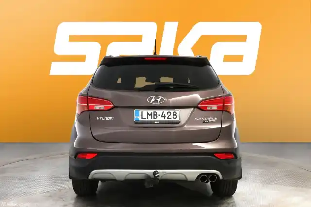 Ruskea Maastoauto, Hyundai Santa Fe – LMB-428