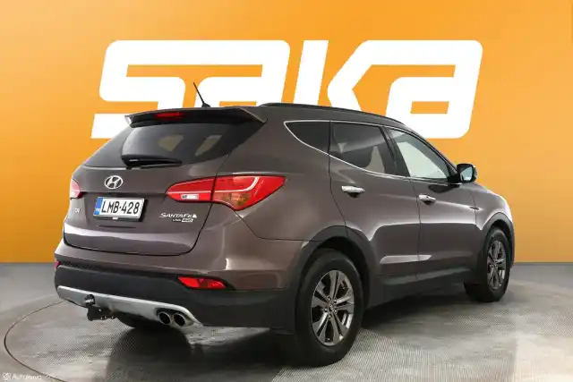 Ruskea Maastoauto, Hyundai Santa Fe – LMB-428