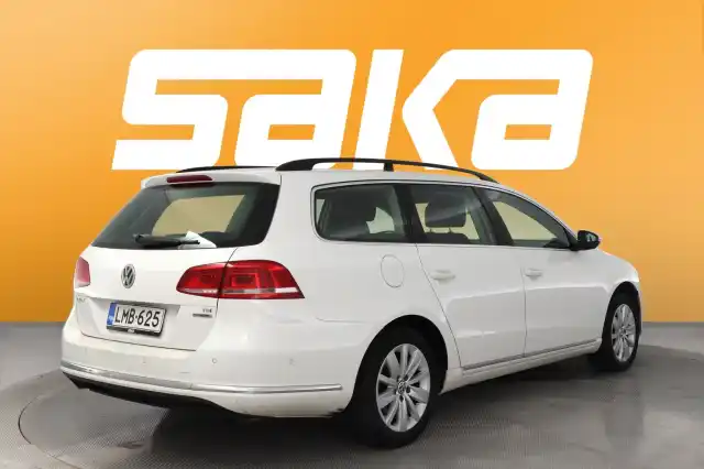 Valkoinen Farmari, Volkswagen Passat – LMB-625