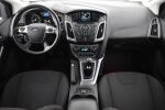Ruskea Farmari, Ford Focus – LMB-821, kuva 16