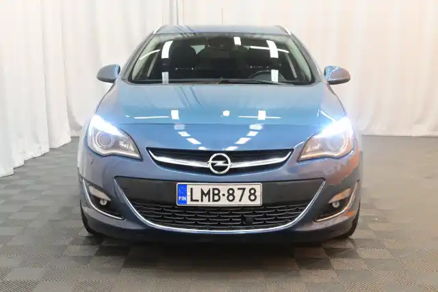 Sininen Farmari, Opel Astra – LMB-878