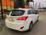 Valkoinen Viistoperä, Hyundai I30 – LMJ-328, kuva 4