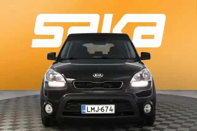 Musta Viistoperä, Kia Soul – LMJ-674