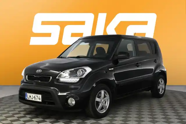 Musta Viistoperä, Kia Soul – LMJ-674