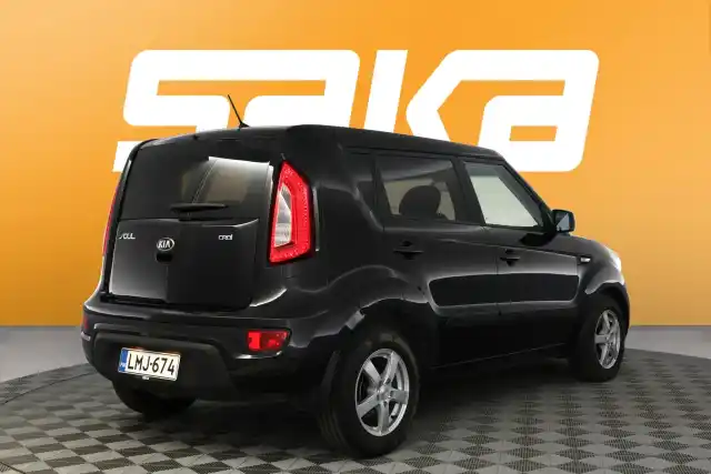 Musta Viistoperä, Kia Soul – LMJ-674
