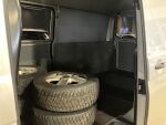 Hopea Pakettiauto, Volkswagen Transporter – LMJ-802, kuva 10