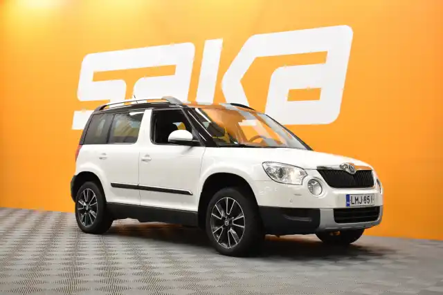 Valkoinen Maastoauto, Skoda Yeti – LMJ-851