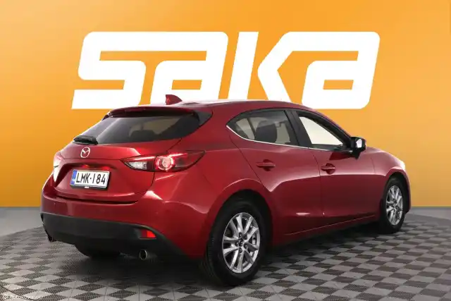 Punainen Viistoperä, Mazda 3 – LMK-184