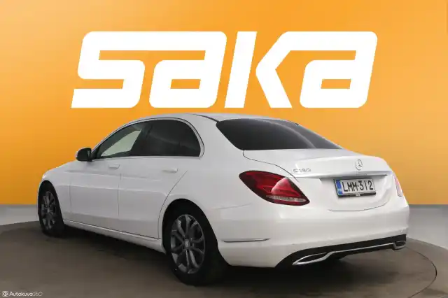 Valkoinen Sedan, Mercedes-Benz C – LMM-312