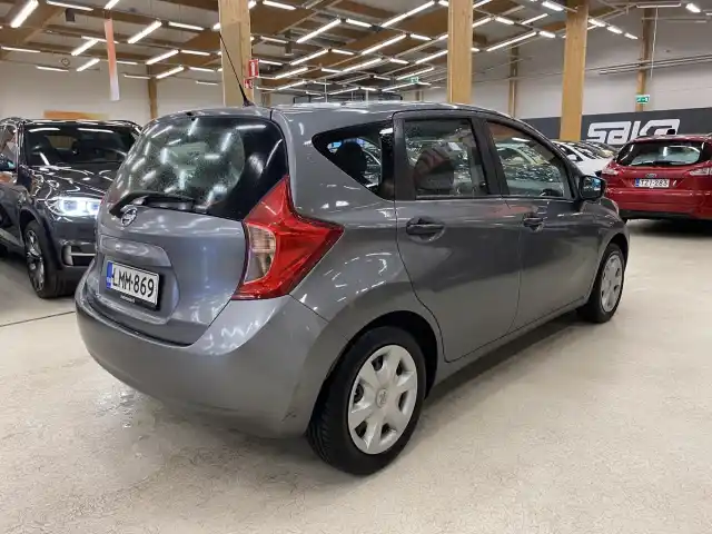 Harmaa Viistoperä, Nissan Note – LMM-869