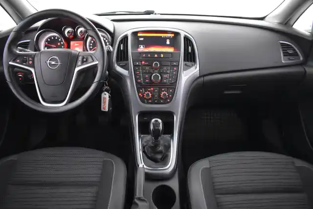 Harmaa Viistoperä, Opel Astra – LMS-686