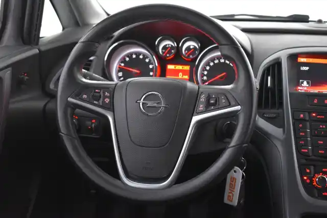 Harmaa Viistoperä, Opel Astra – LMS-686