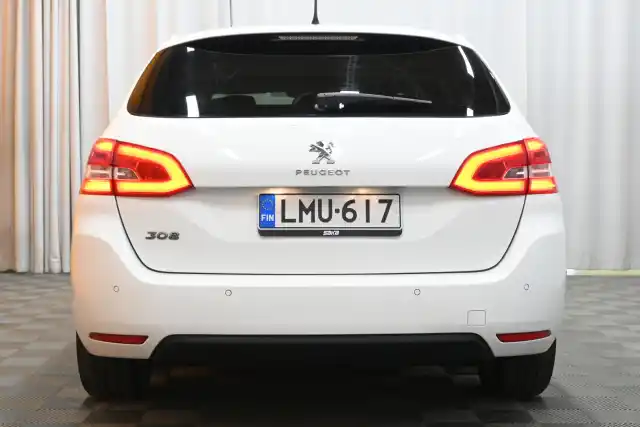 Valkoinen Farmari, Peugeot 308 – LMU-617