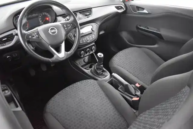 Punainen Viistoperä, Opel Corsa – LMU-698