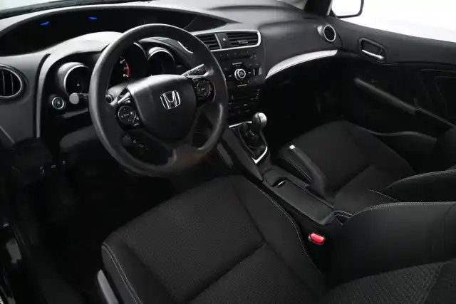 Musta Viistoperä, Honda Civic – LMX-351