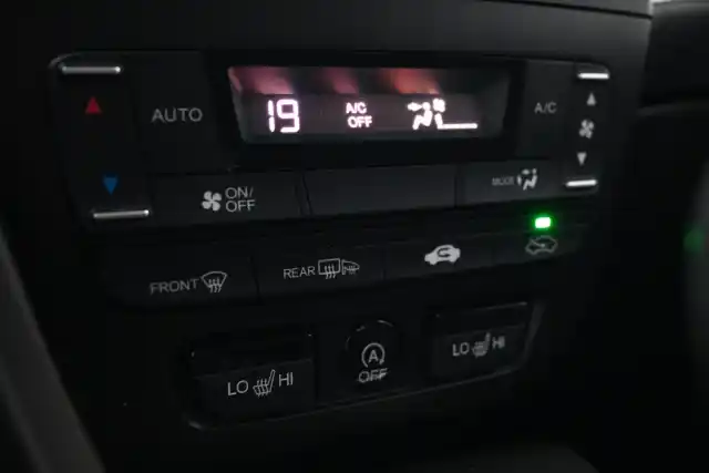 Musta Viistoperä, Honda Civic – LMX-351