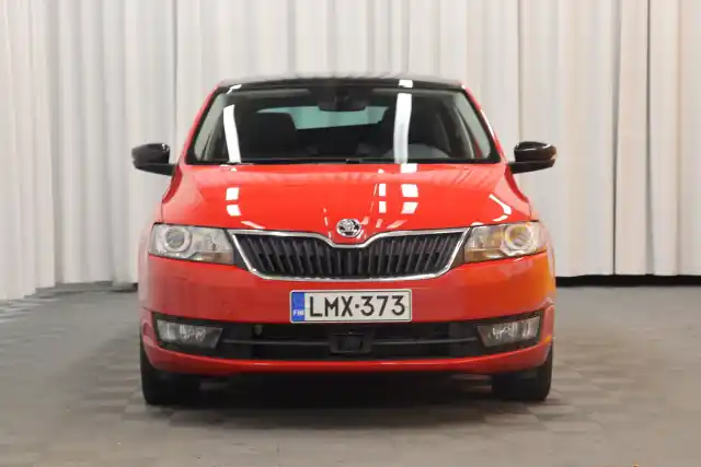 Punainen Viistoperä, Skoda Rapid – LMX-373