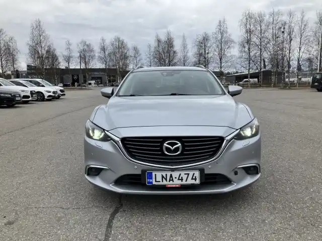 Harmaa Farmari, Mazda 6 – LNA-474