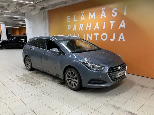 Sininen Farmari, Hyundai i40 Wagon – LNA-806