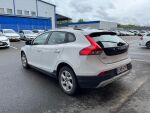 Valkoinen Viistoperä, Volvo V40 Cross Country – LNB-478, kuva 3