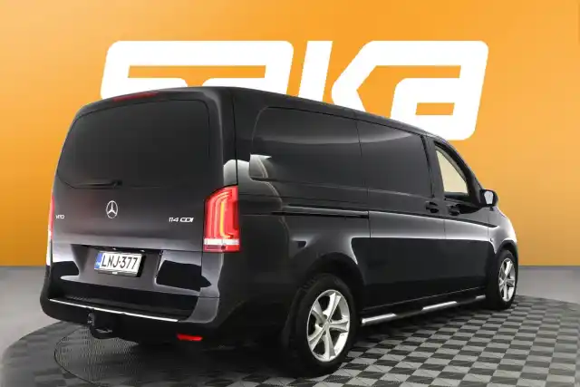 Musta Pakettiauto, Mercedes-Benz Vito – LNJ-377