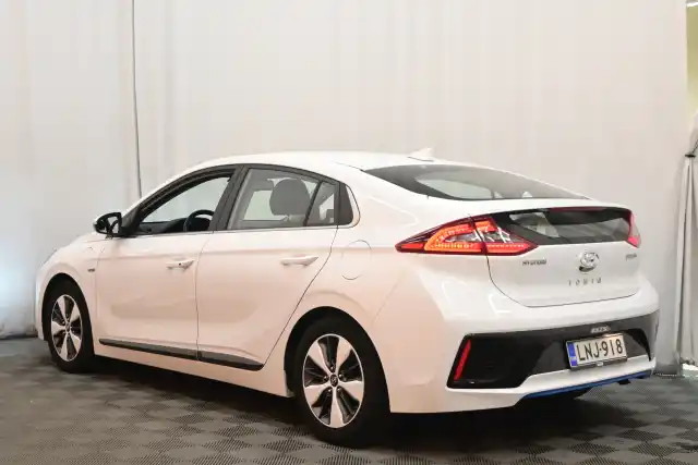 Valkoinen Viistoperä, Hyundai IONIQ plug-in – LNJ-918