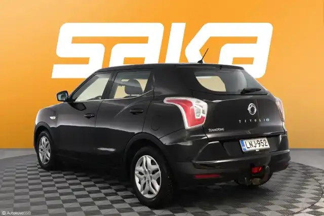 Musta Farmari, SsangYong Tivoli – LNJ-952