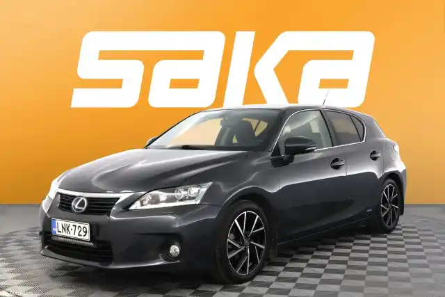 Harmaa Viistoperä, Lexus CT – LNK-729